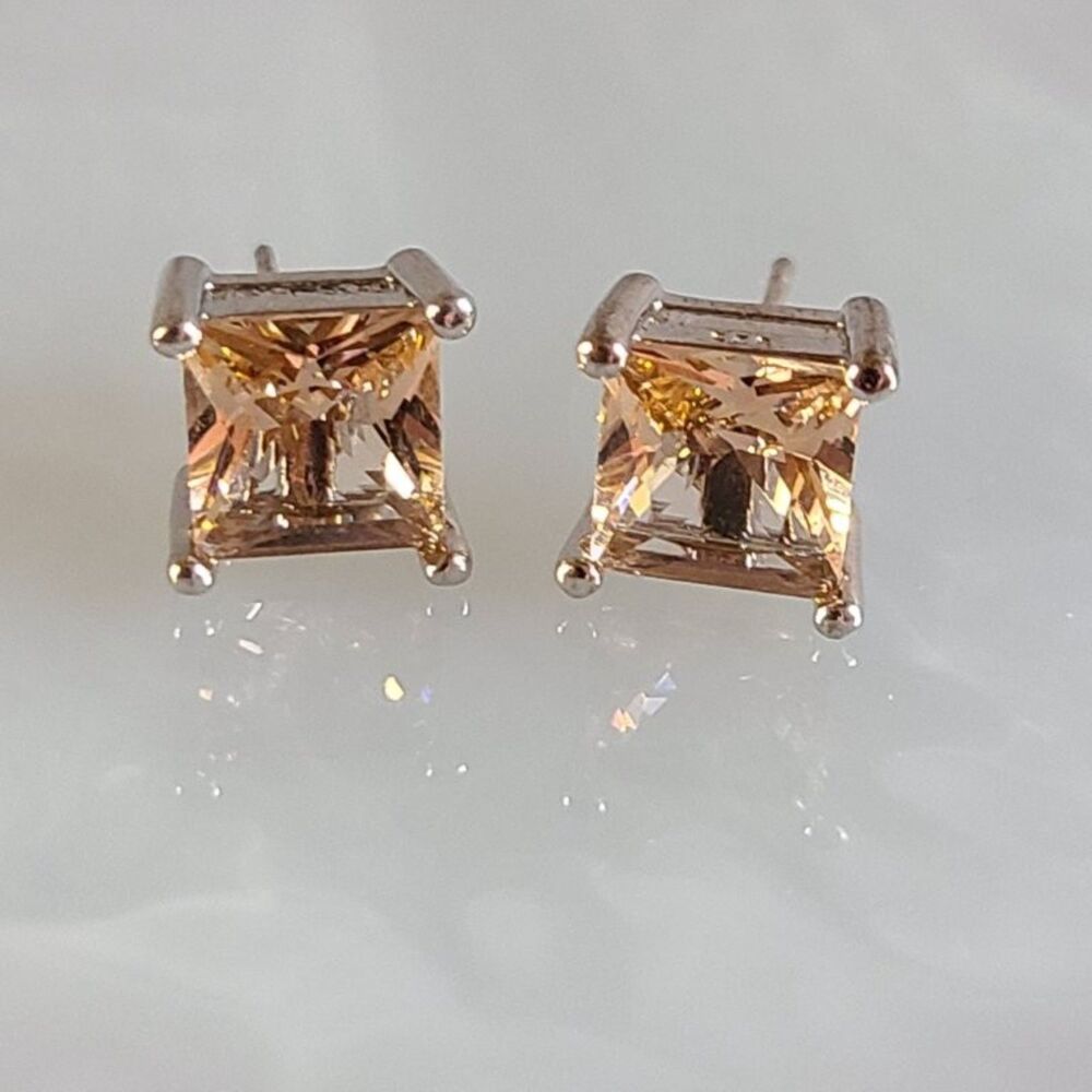 925 Sterling Silver Peach CZ Stud Earrings Princess Cut Square Minimalist 1cm